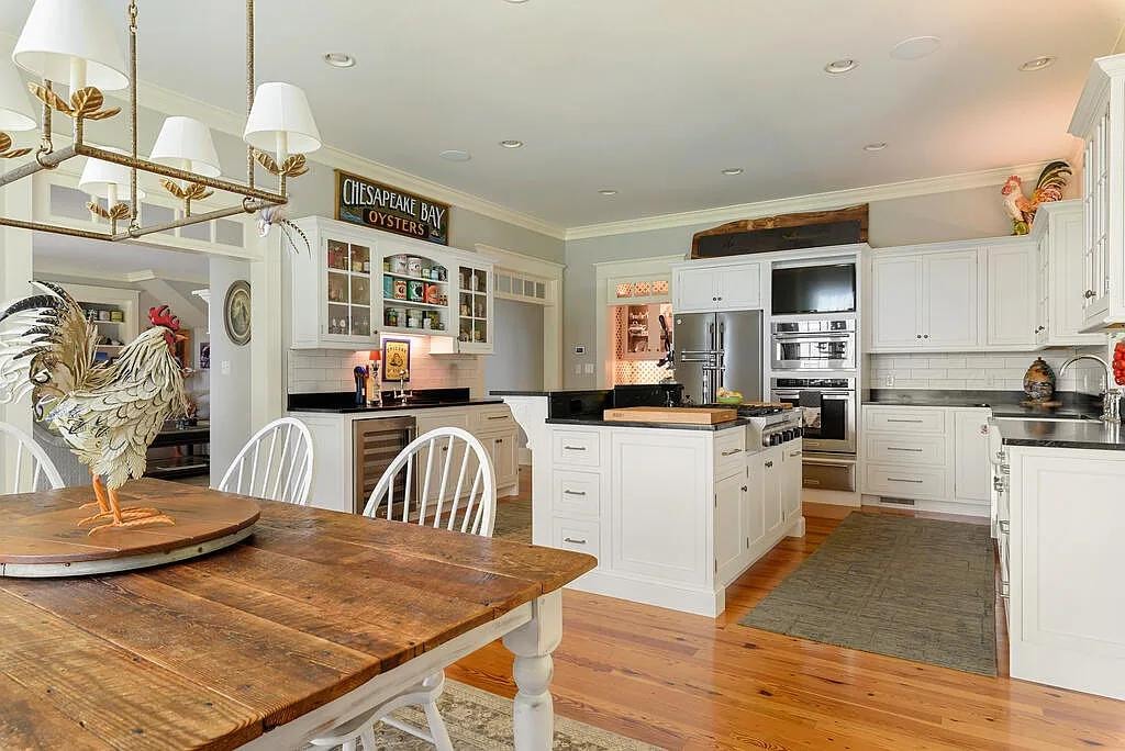 5243 Tickitank Way — farmhouse kitchen