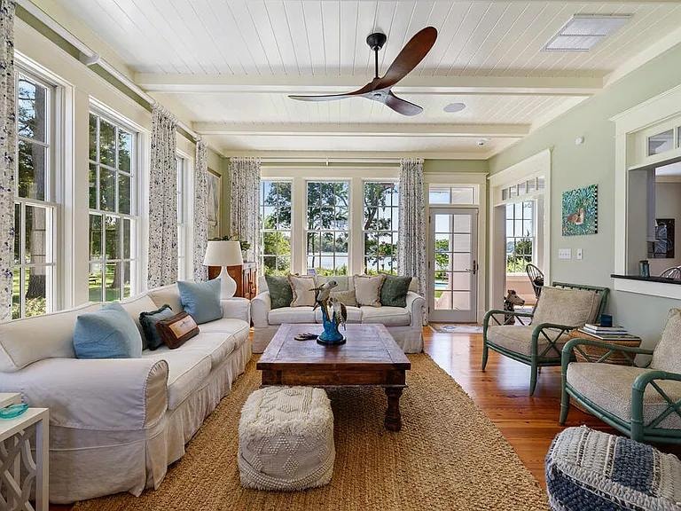5243 Tickitank Way — bright sunroom